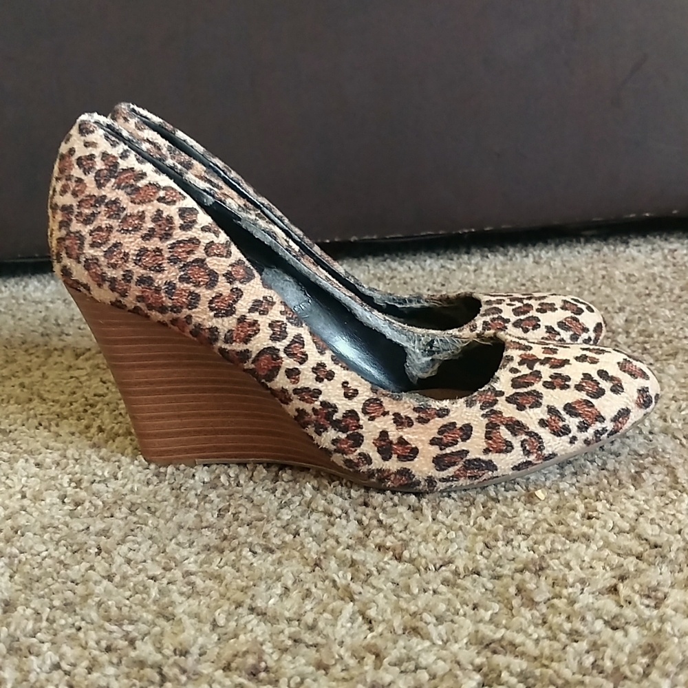 Jessica Simpson's Leopard Shoes